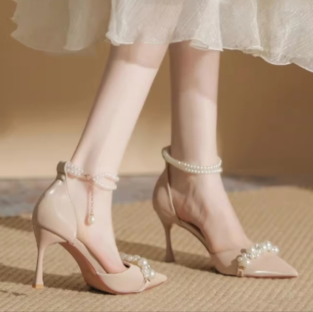 women shoes Heels